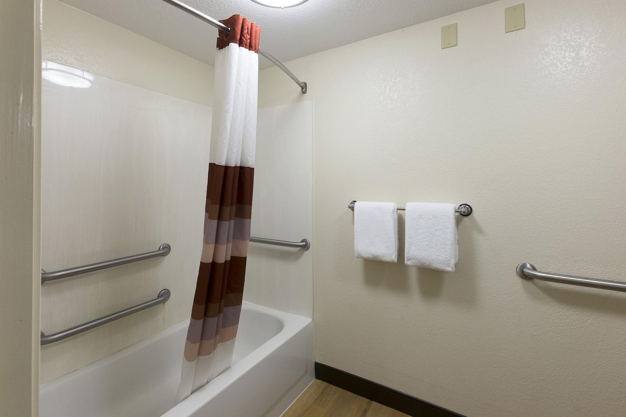 Red Roof Inn Plus+ West Springfield Luaran gambar