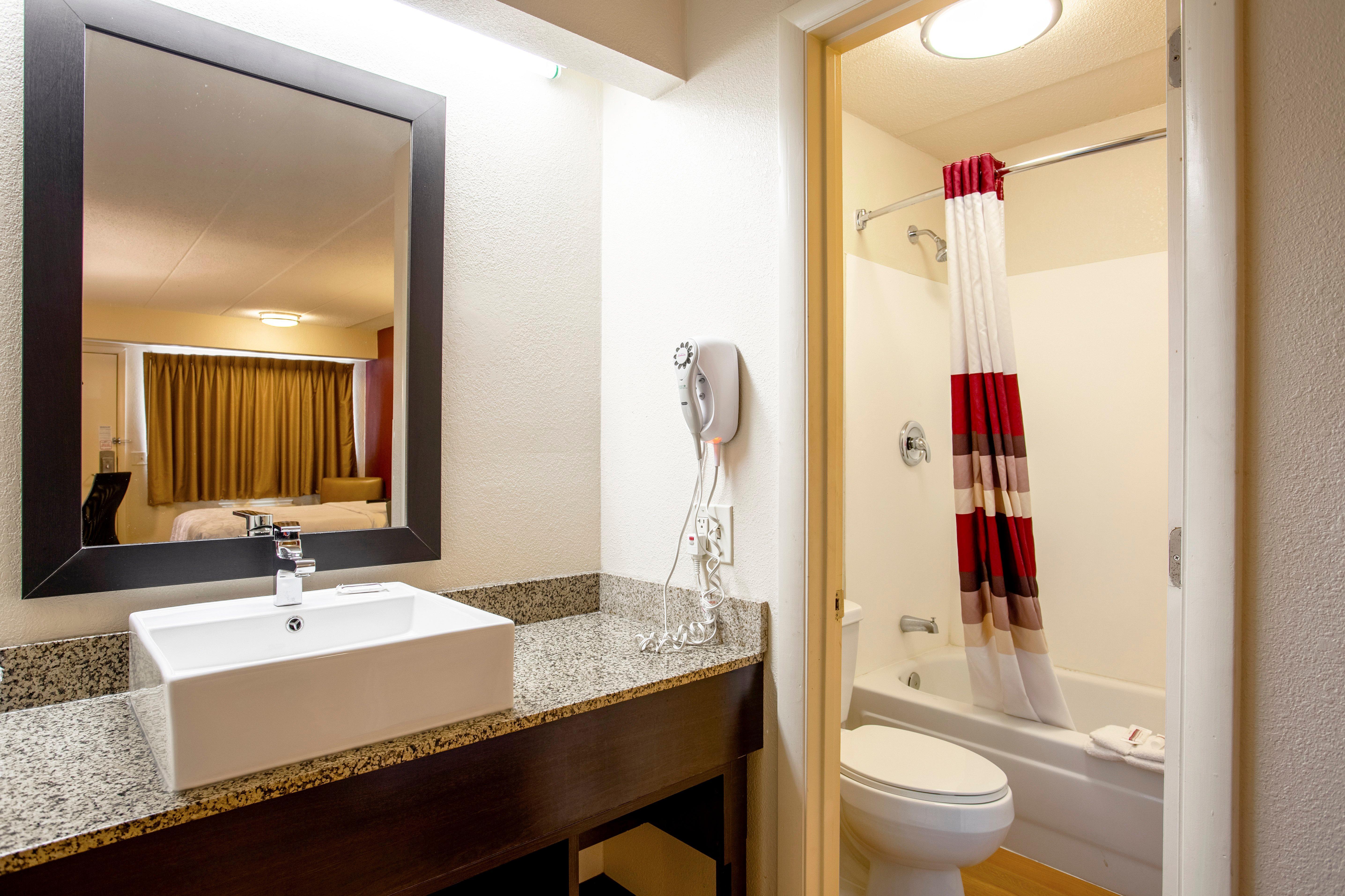 Red Roof Inn Plus+ West Springfield Luaran gambar
